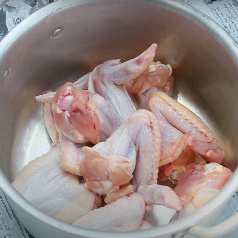 Step 1 Prepare the chicken wings Grilled chicken wings with satay