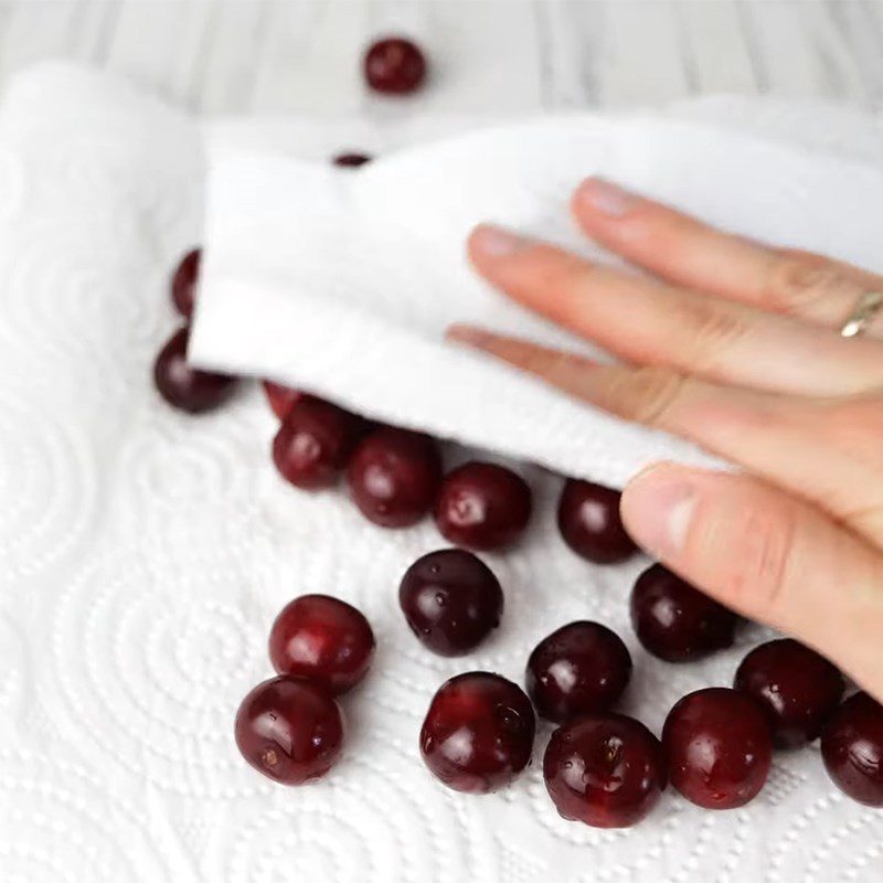 Step 1 Prepare cherries for cherry vanilla pudding