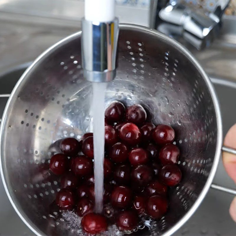 Step 1 Prepare cherries for cherry vanilla pudding