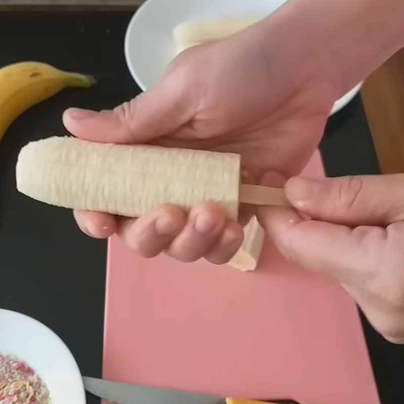 Step 1 Prepare the bananas Chocolate Banana Ice Cream Pops