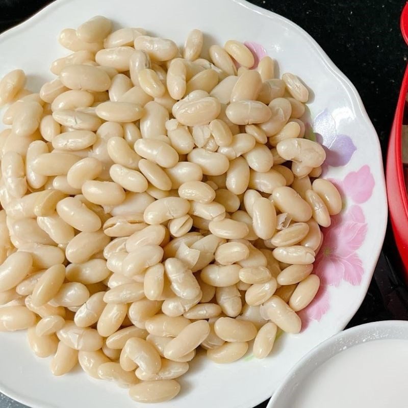 Step 1 Prepare the white beans for White Bean Mung Bean Pudding with Grated Coconut