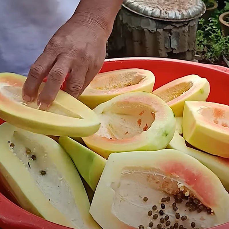 Step 1 Prepare the Papaya Fish Sauce with Papaya