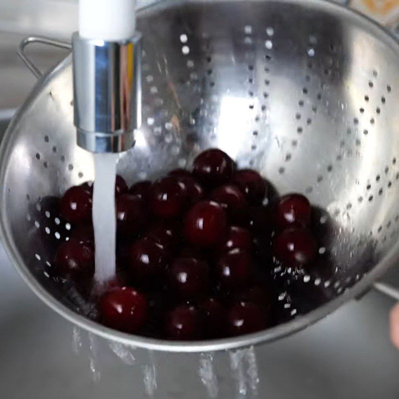 Step 1 Prepare and blend the cherries Cherry Ice Cream