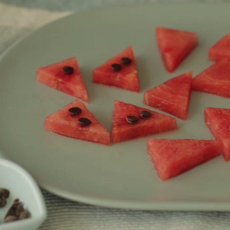 Step 3 Prepare the watermelon Watermelon jelly cheesecake