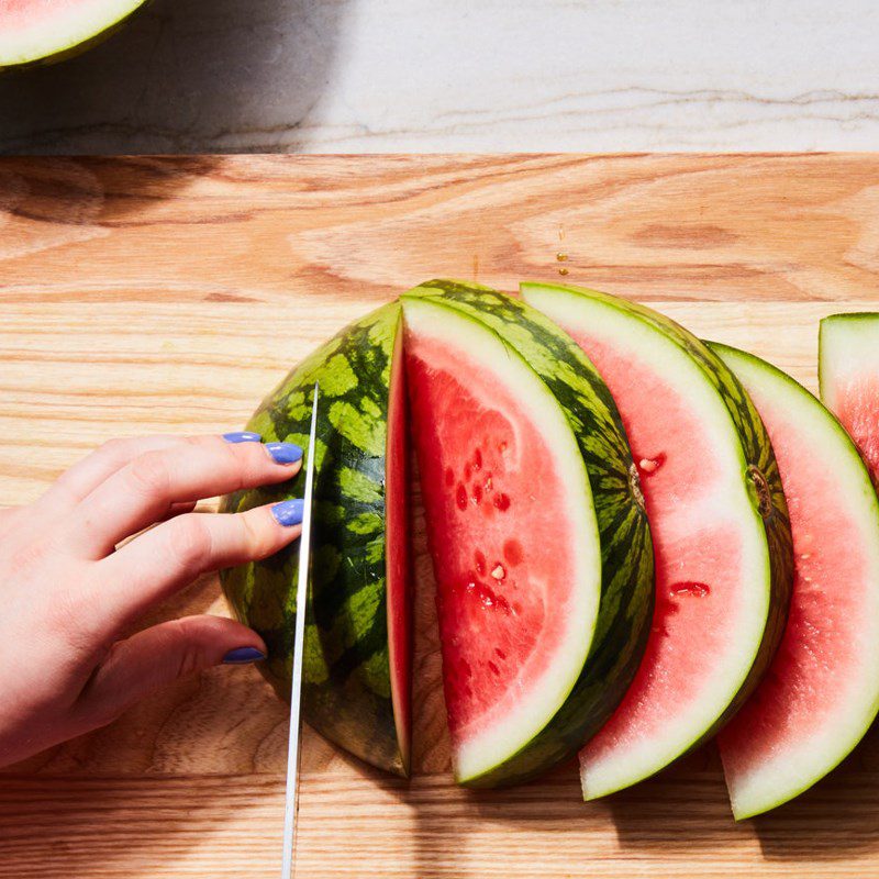 Step 1 Prepare watermelon and mint leaves Watermelon mint juice