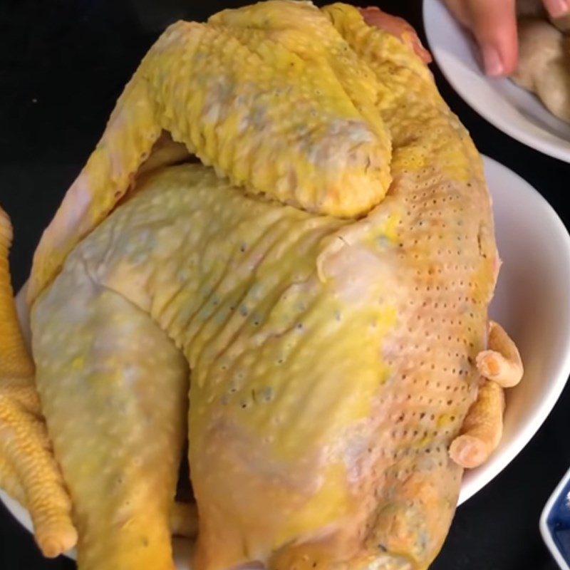 Step 1 Prepare the chicken Steamed chicken with straw mushrooms