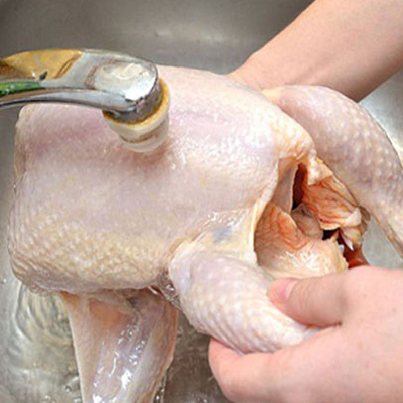 Step 1 Preparing chicken for lotus stem salad