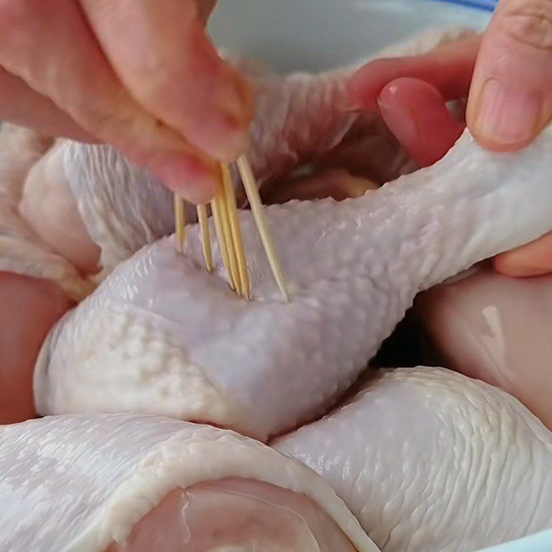 Step 1 Prepare the chicken Chicken with shiitake mushrooms and fresh beer