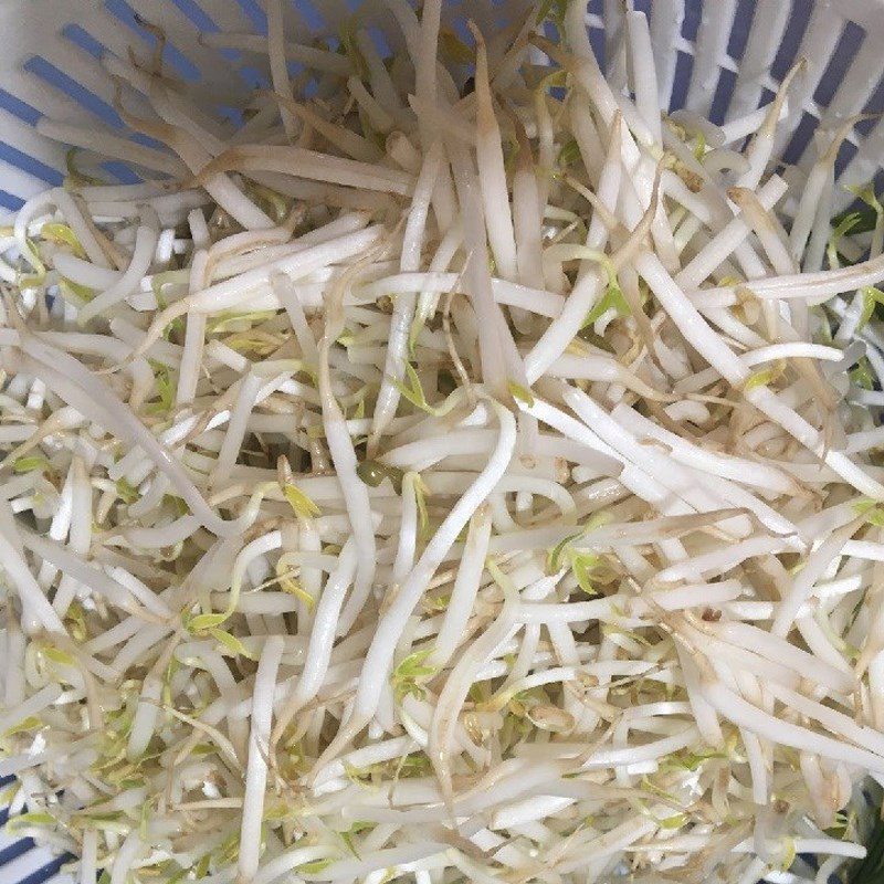 Step 2 Prepare bean sprouts Dried squid stir-fried with bean sprouts