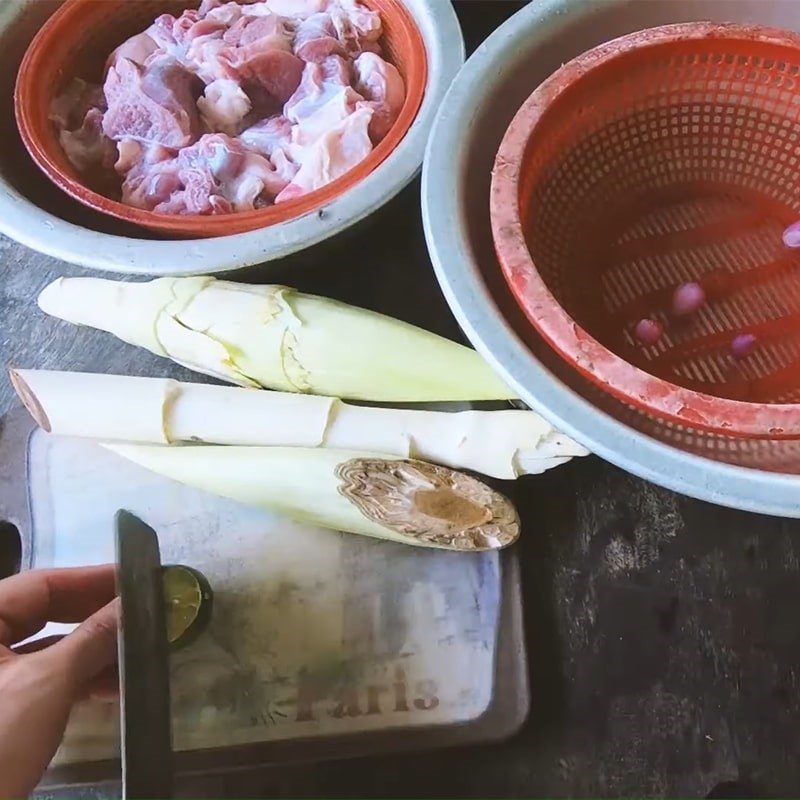 Step 2 Prepare banana flowers and other ingredients Banana flower cooked with pork trotters