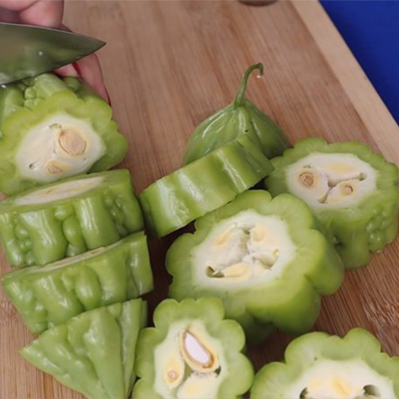 Step 1 Prepare the Bitter Melon Stuffed Bitter Melon with Tofu