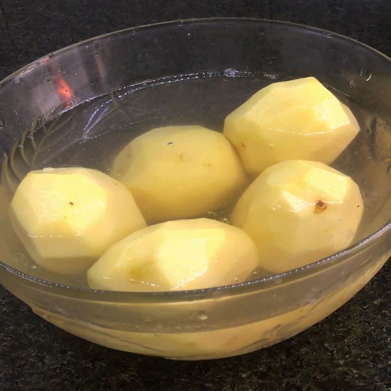 Step 1 Prepare the potatoes Mashed Potatoes with Cheese