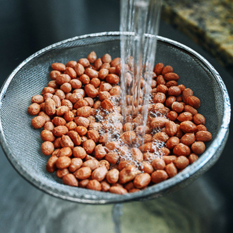 Step 1 Prepare peanuts Roasted peanuts using an air fryer