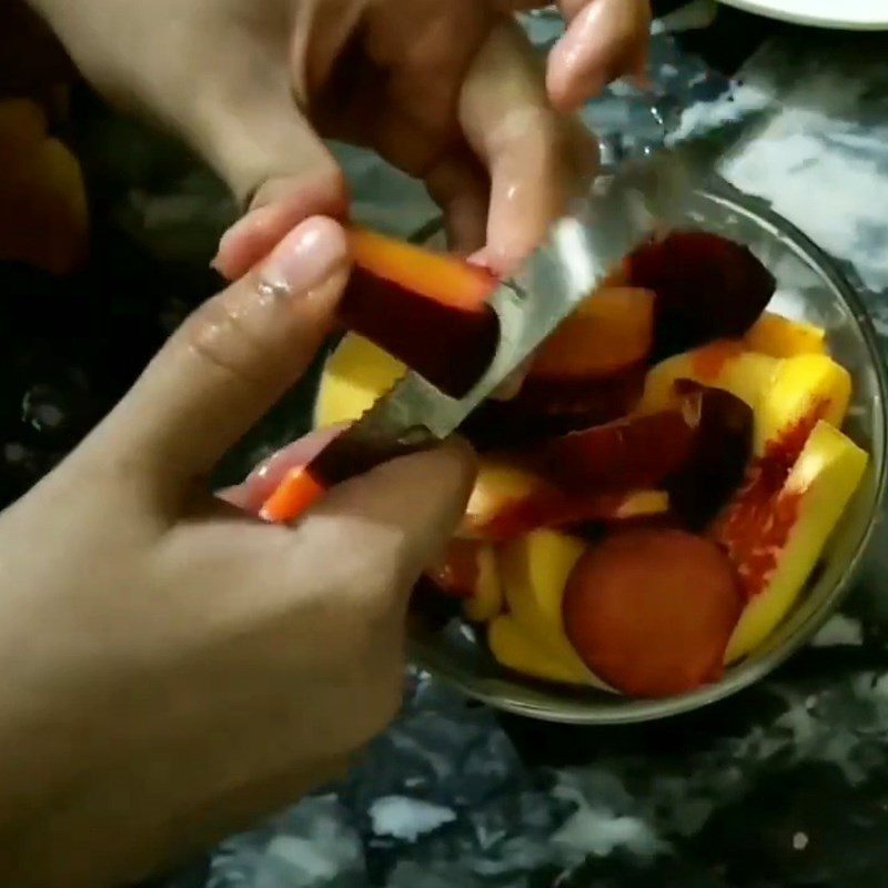 Step 1 Prepare the plums and peaches for Plum Peach Juice