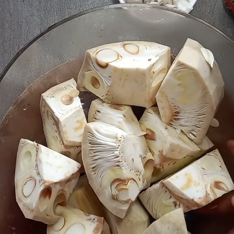 Step 1 Prepare jackfruit Stewed jackfruit