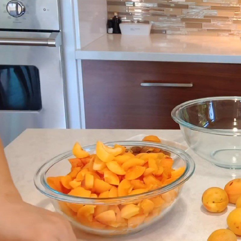 Step 1 Prepare apricots for Apricot Jam Spread on Bread