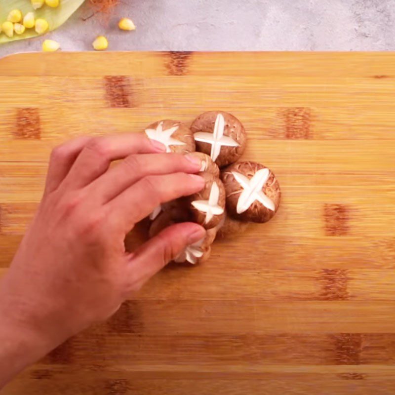 Step 1 Prepare shiitake mushrooms for Beef Meatball Soup with Vegetables