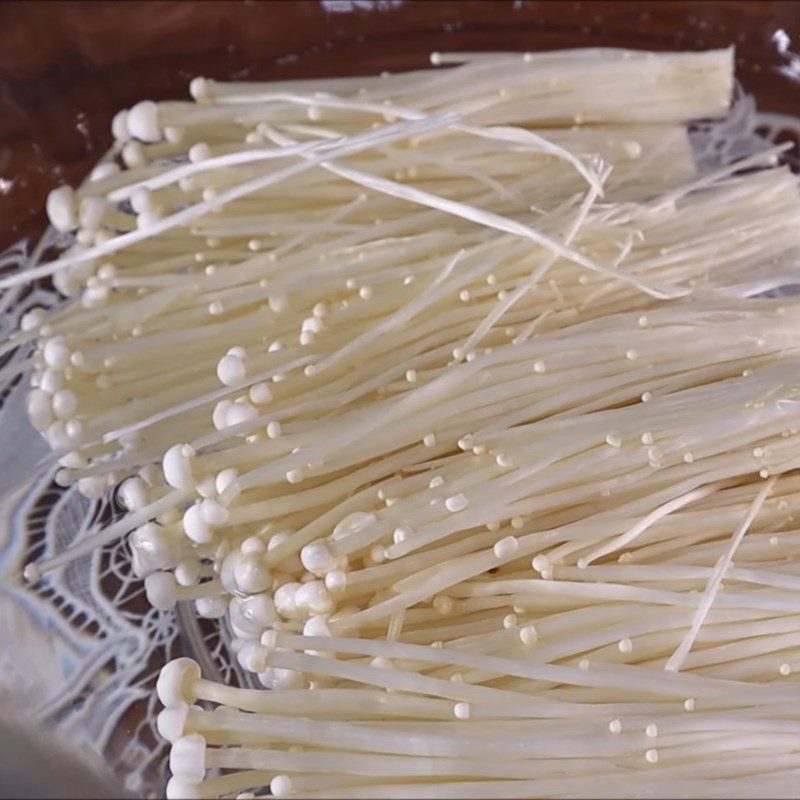 Step 2 Prepare enoki mushrooms Beef belly rolled with enoki mushrooms grilled