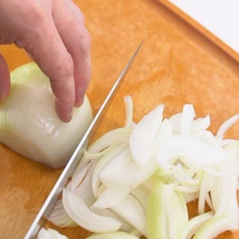 Step 1 Prepare mushrooms and vegetables Stir-fried Deer Meat