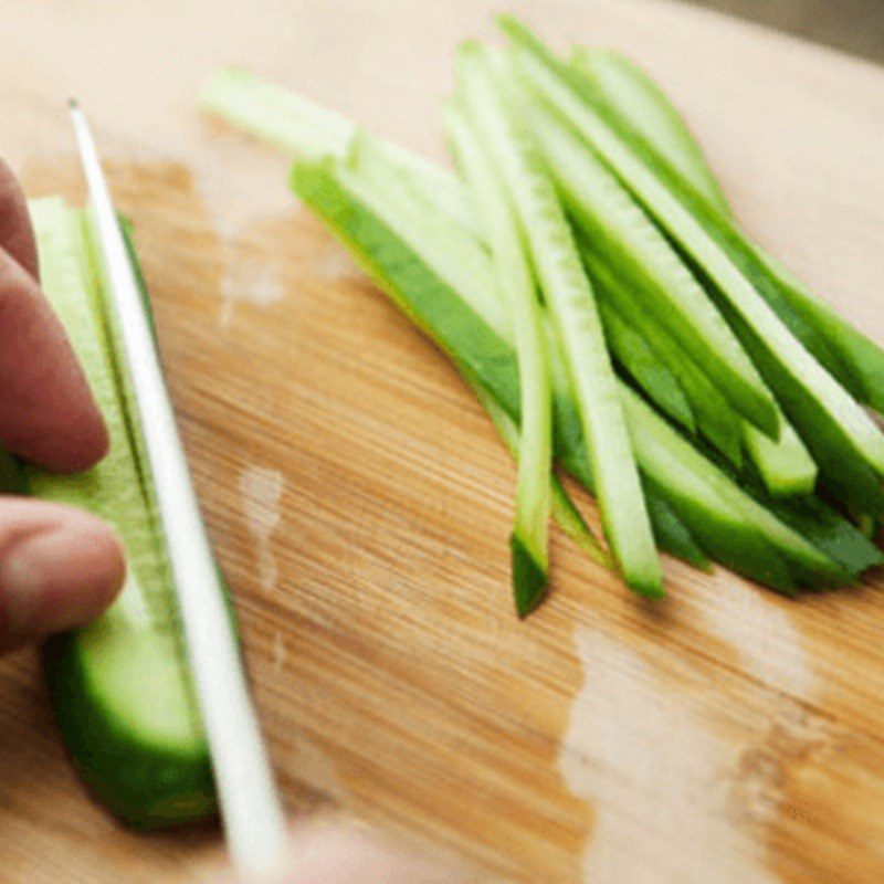 Step 1 Prepare the Ingredients for Vegetarian Guava Salad with Mushrooms