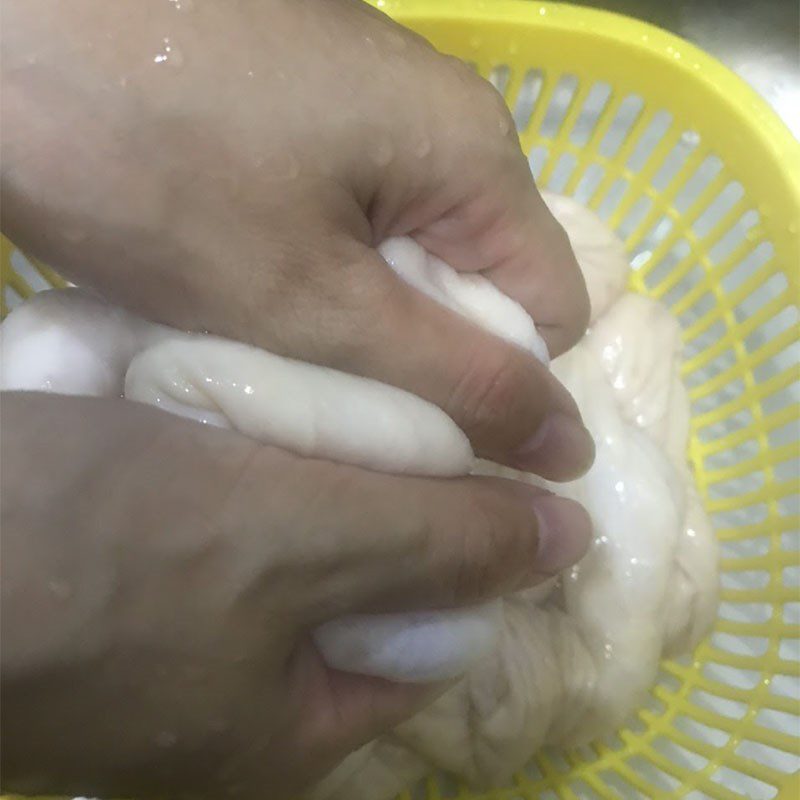 Step 1 Prepare the ingredients for Fried Pork Intestines