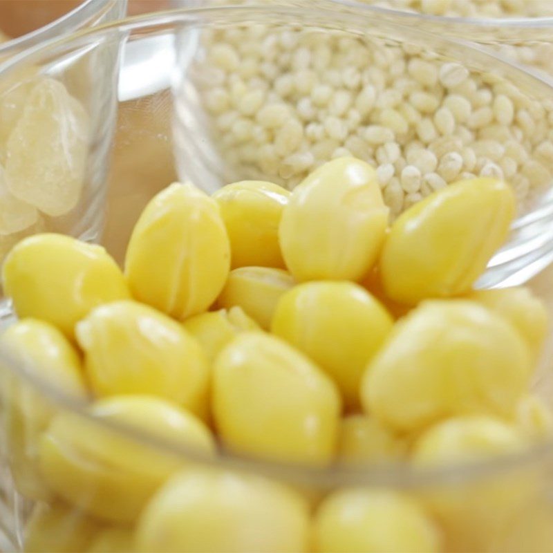 Step 1 Prepare the ingredients for Bo Bo Che with Ginkgo and Tofu Skin