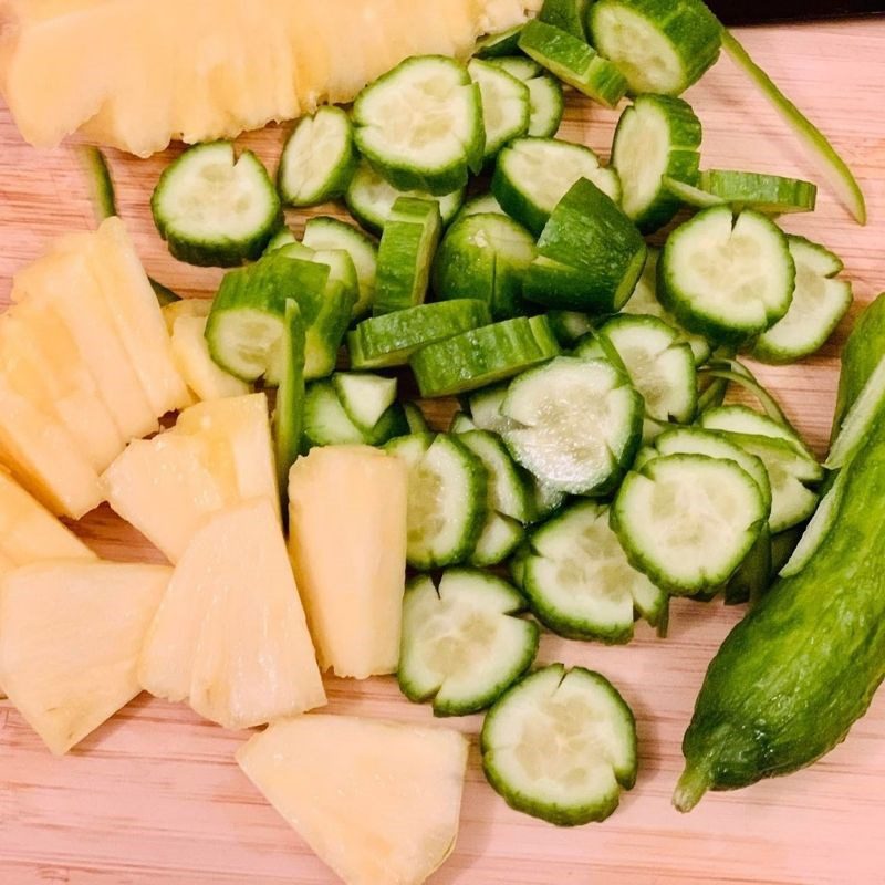 Step 1 Prepare the Ingredients for Pickled Cucumbers