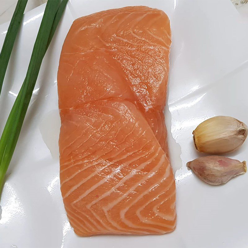 Step 1 Prepare the ingredients for Salmon with soy sauce