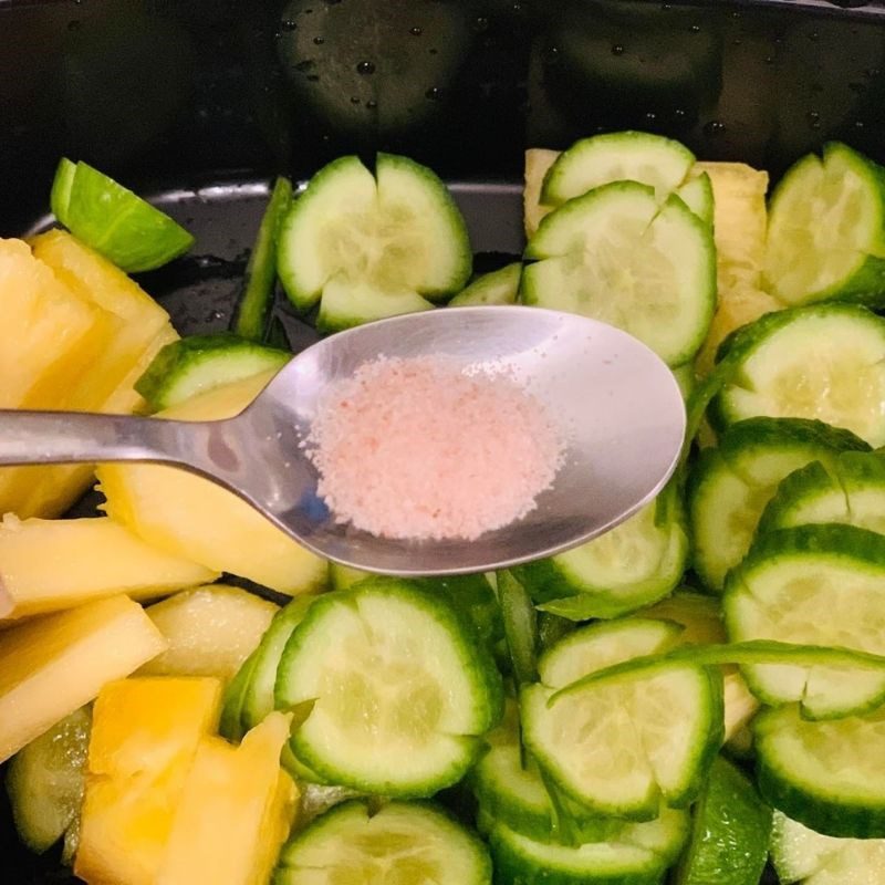 Step 1 Prepare the Ingredients for Pickled Cucumbers