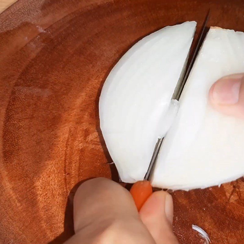 Step 1 Prepare the ingredients for Roasted Turkey Leg with Five-Spice