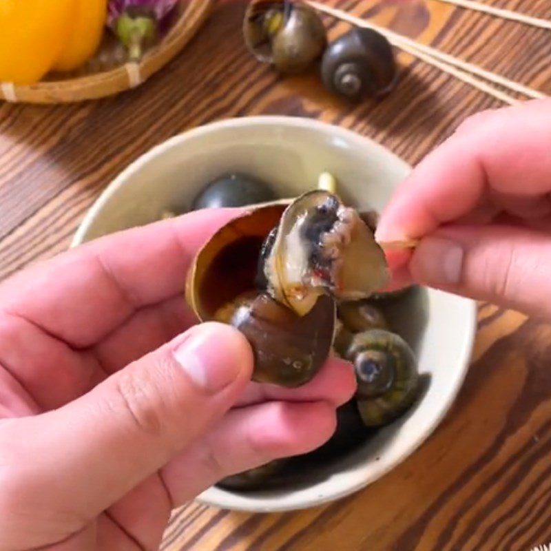 Step 1 Prepare Ingredients for Stuffed Snails (Recipe shared from Tiktok with Dien May XANh)