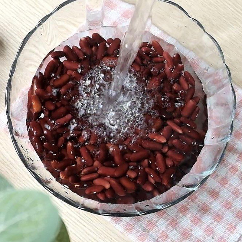 Step 1 Prepare the ingredients for red bean filling mooncake