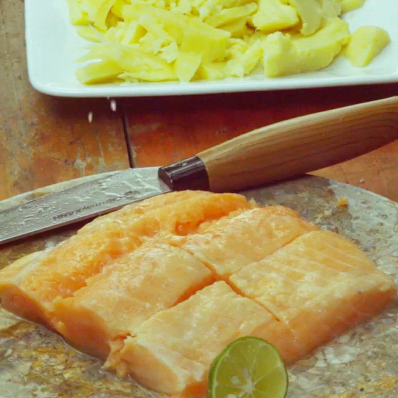 Step 1 Prepare Ingredients for Grilled Salmon with Cheese