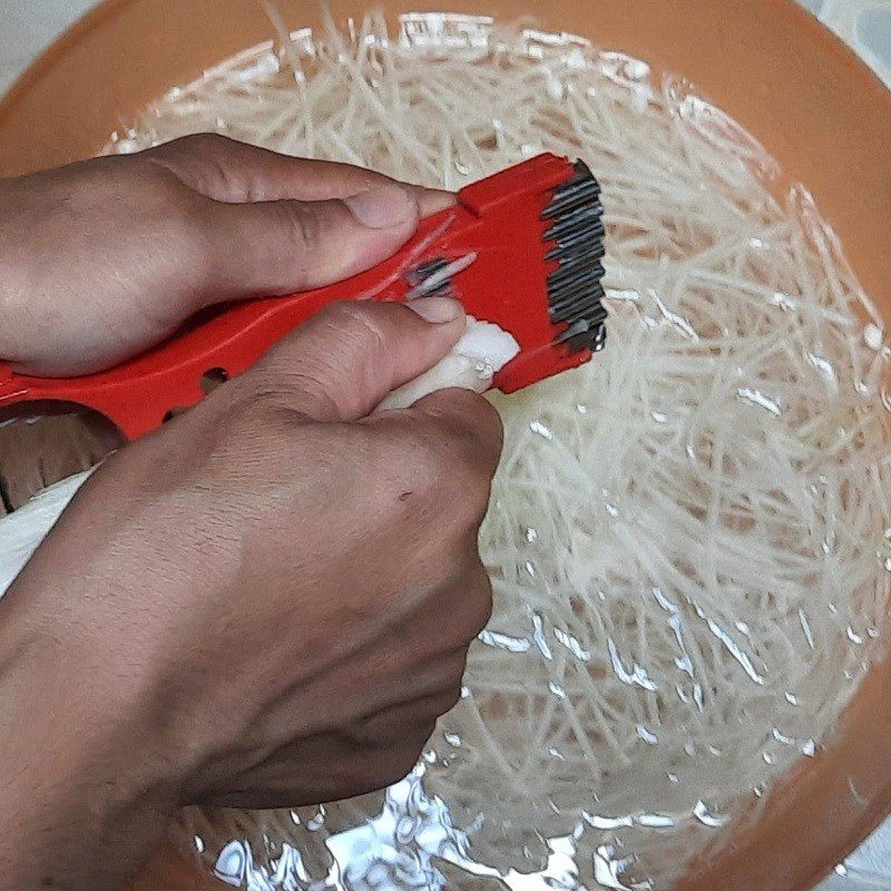 Step 1 Prepare the ingredients for Dried Beef Papaya Salad