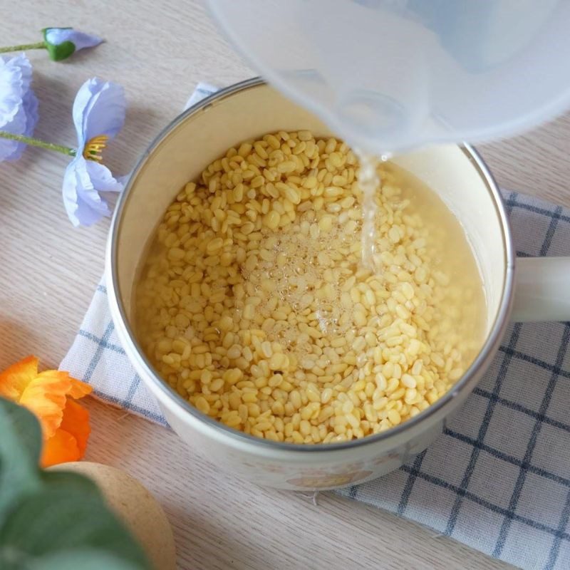 Step 1 Prepare the Ingredients for Sticky Mooncake with Green Bean and Pandan Filling