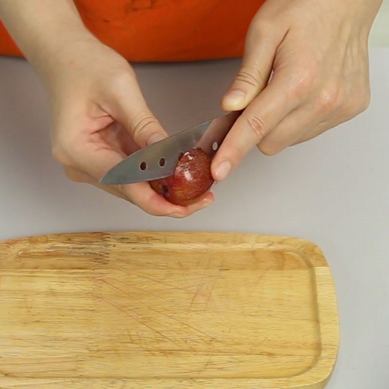 Step 1 Preparing the ingredients for stir-fried plums with ginger