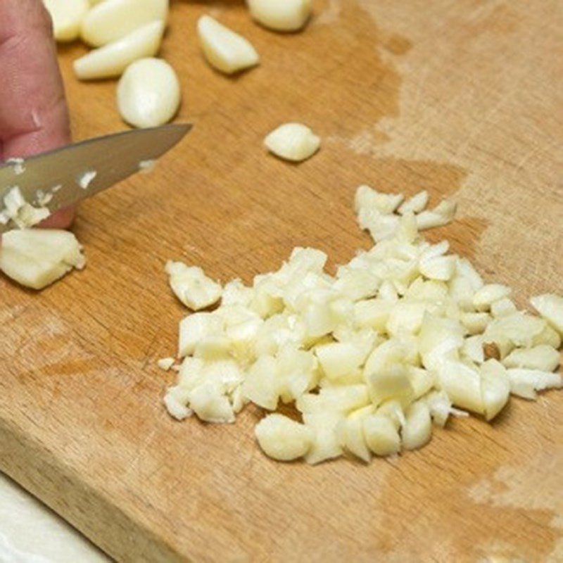 Step 1 Prepare the ingredients for Passion Fruit Shrimp