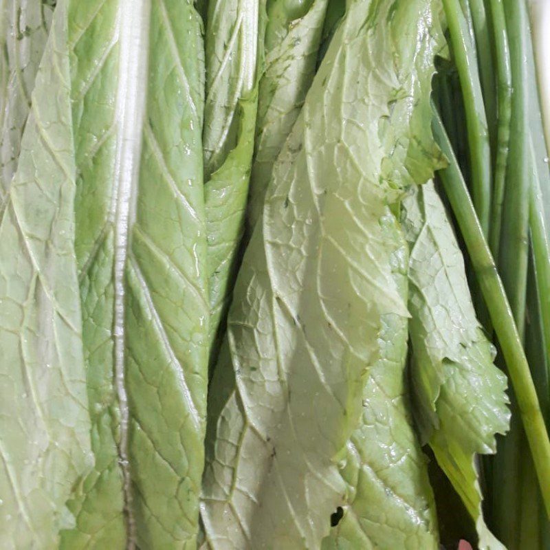 Step 1 Prepare the ingredients for Fish soup with sweet mustard greens