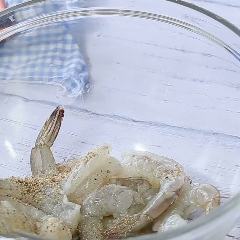 Step 1 Prepare the Ingredients for Butter Passion Fruit Shrimp