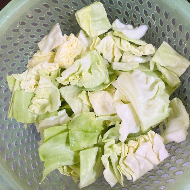 Step 1 Prepare the ingredients for Stir-fried Cabbage with Minced Meat