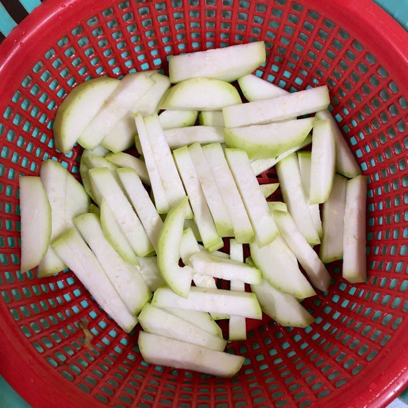 Step 1 Prepare the ingredients for Minced Pork Melon Soup