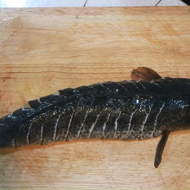 Step 1 Prepare the ingredients for Snakehead fish (Bong fish) steamed with beer