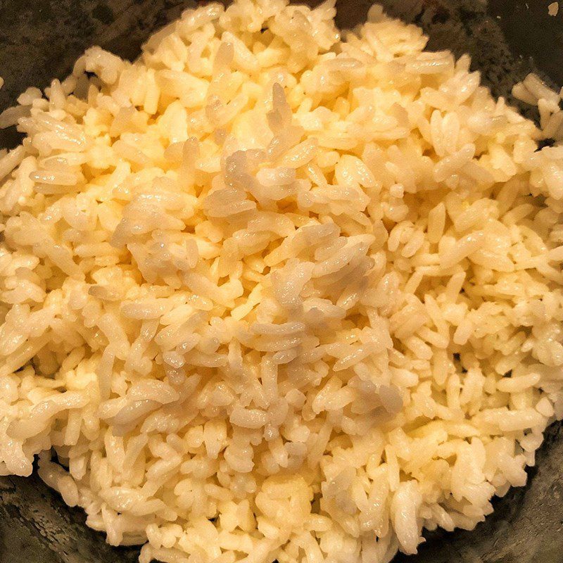 Step 1 Prepare ingredients for Salt Fried Rice with Shrimp