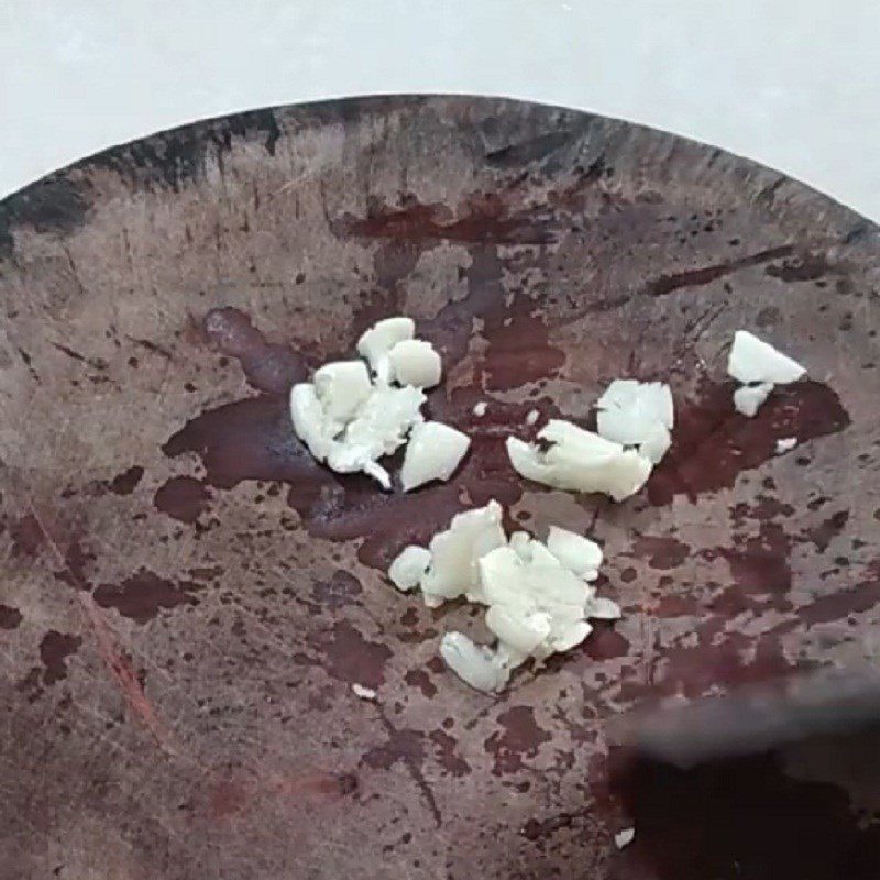 Step 1 Prepare the ingredients Stir-fried dandelion with garlic