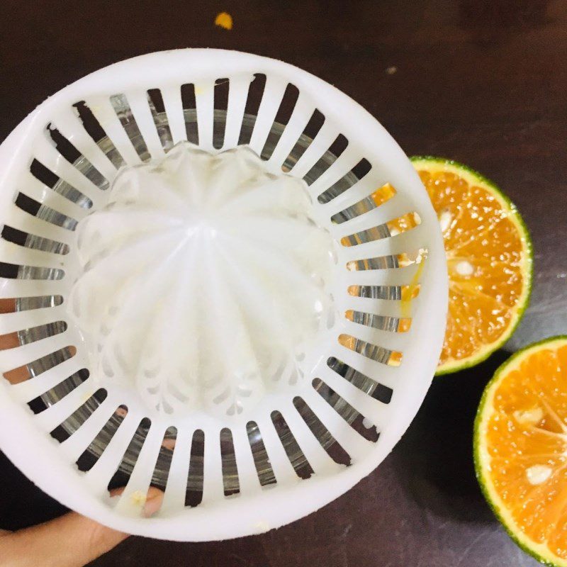 Step 1 Prepare the Ingredients for Freshly Squeezed Orange Juice