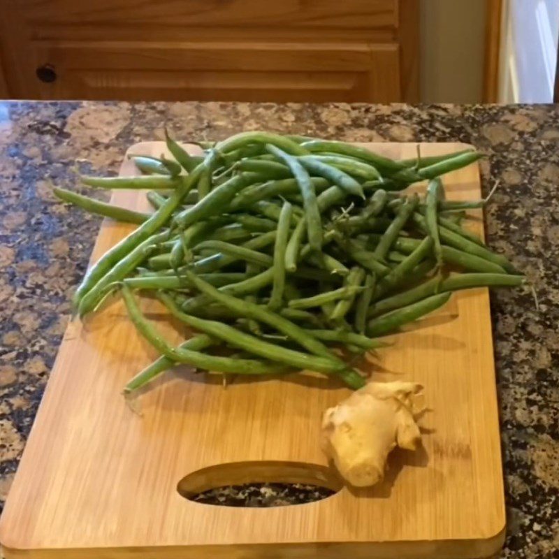 Step 1 Prepare the ingredients Green Bean Juice