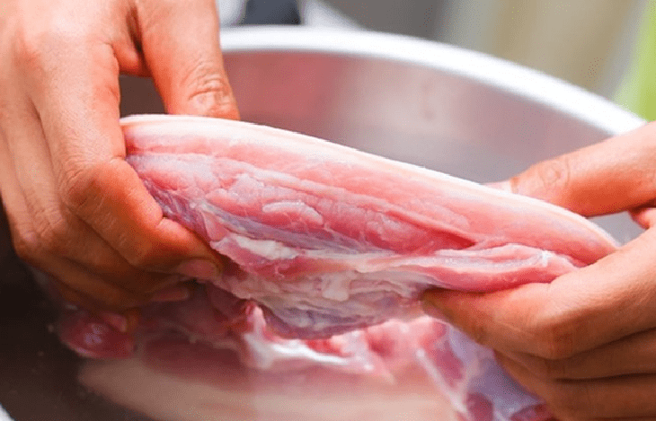 Step 1 Prepare the ingredients for Braised Pork with Fermented Soybeans
