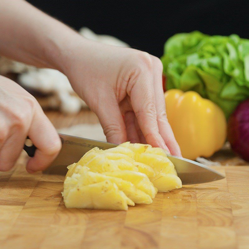 Step 1 Prepare the Ingredients Sweet and Sour Vegetarian Stir-Fried Mushrooms