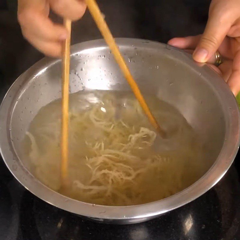 Step 1 Prepare the Ingredients for Aloe Vera with Gum Tragacanth