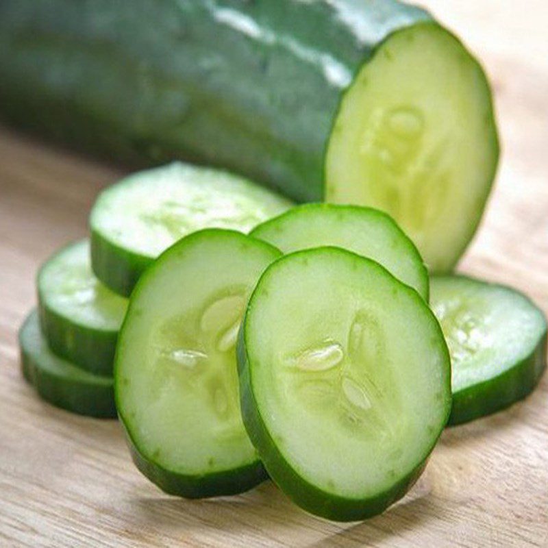 Step 1 Prepare Ingredients for Celery Cucumber Honey Juice